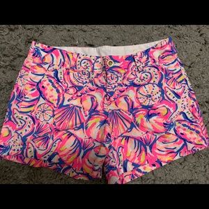Lily Pulitzer Callahan short size 8